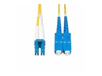 StarTech.com 3m (10ft) LC to SC (UPC) OS2 Single Mode Duplex Fiber Optic Cable, 9/125µm, Laser Optimized, 10G, Bend Insensitive, Low Insertion Loss - LSZH Fiber Patch Cord (SMLCSC-OS2-3M) - Koblingskabel - LC/UPC-enkeltmodus (hann) til SC/UPC-enkeltmodus (hann) - 3 m - 2 mm - fiberoptisk - dupleks - 9 / 125 micron - OS1/OS2 - halogenfri, passiv - gul SMLCSC-OS2-3M