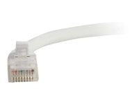 C2G Cat5e Booted Unshielded (UTP) Network Patch Cable - Koblingskabel - RJ-45 (hann) til RJ-45 (hann) - 30 cm - UTP - CAT 5e - formstøpt, uten hindringer, flertrådet - hvit 83259